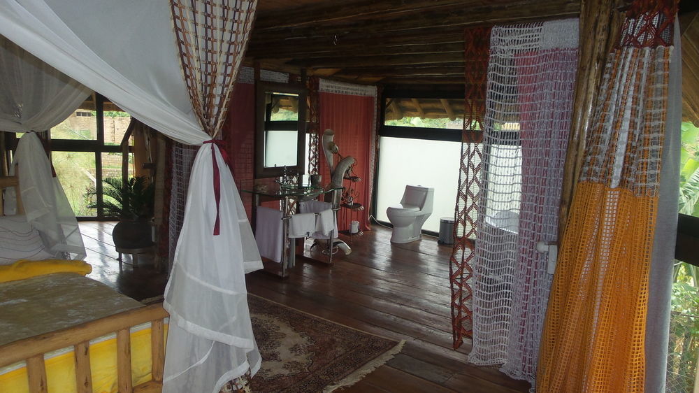 Malakai Eco Lodge Kajansi ภายนอก รูปภาพ