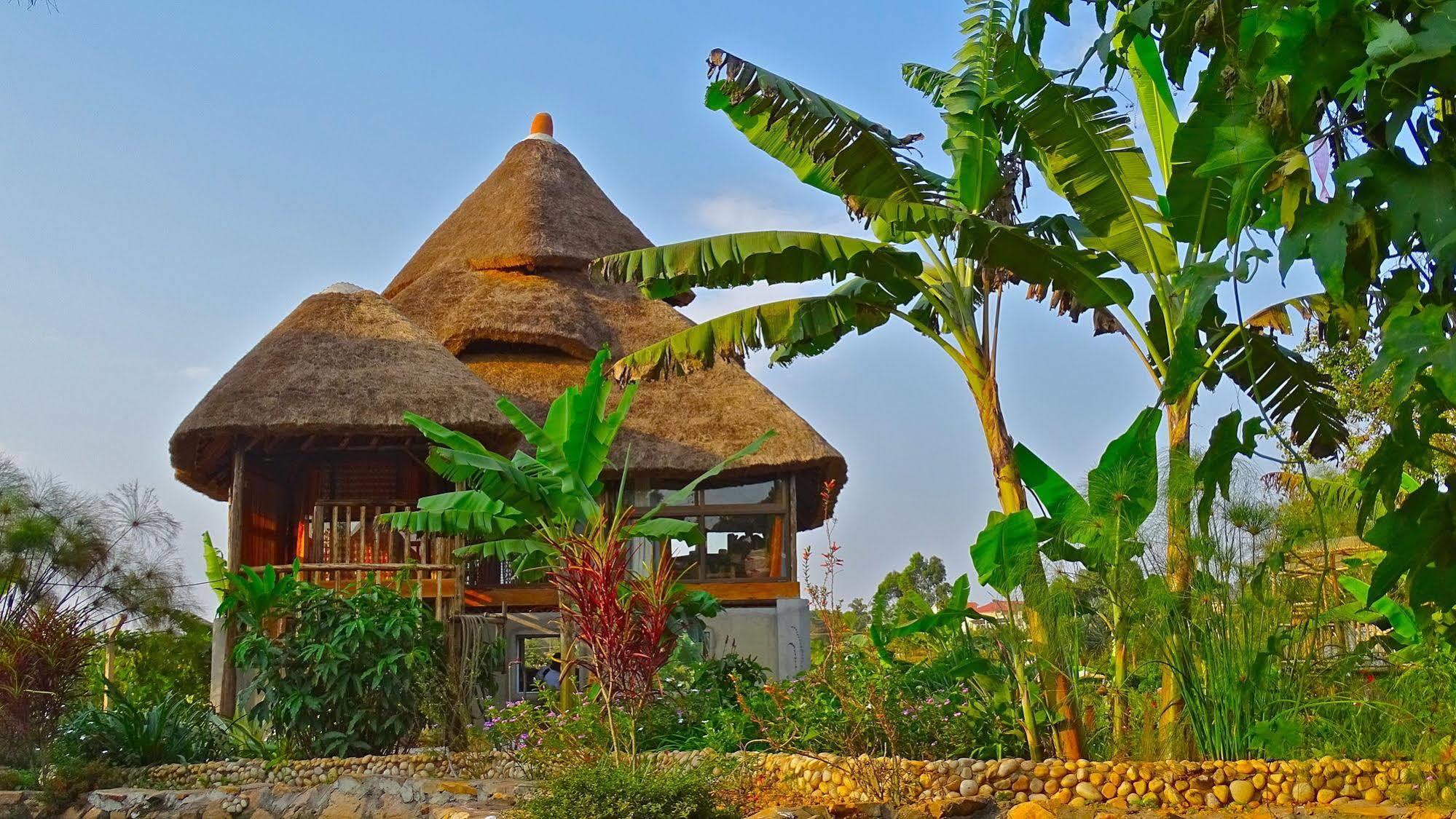 Malakai Eco Lodge Kajansi ภายนอก รูปภาพ