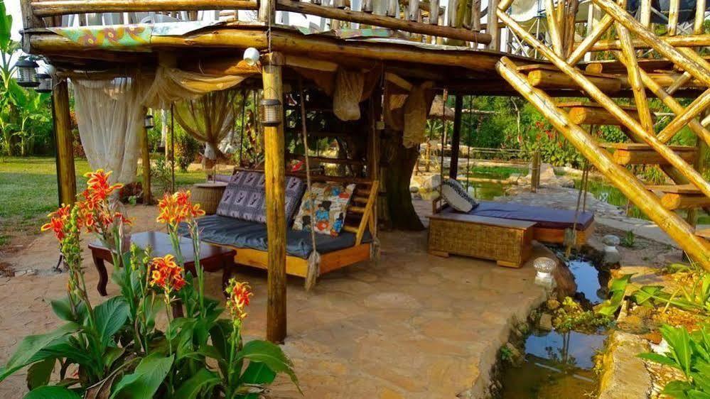 Malakai Eco Lodge Kajansi ภายนอก รูปภาพ