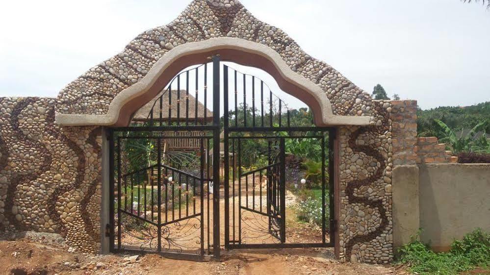 Malakai Eco Lodge Kajansi ภายนอก รูปภาพ